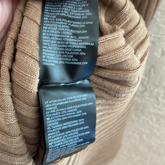 H&M tan knit tank dress with back slit NWOT, - Picture 8 of 11